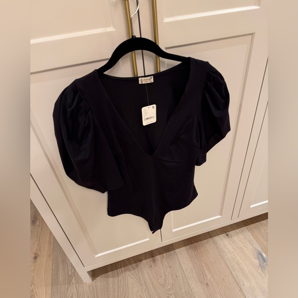 Free people va va voop Black Puff Sleeve bodysuit - Picture 2 of 7